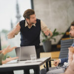 1989年全年彩票开奖结果详细记录与回顾 1bh99g3p